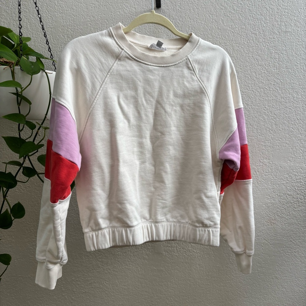 Evereve Cream Sweatshirt with Red and Purple Sleeves